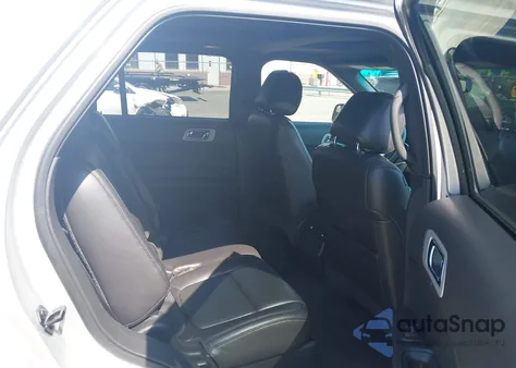 2014 Ford Explorer Xlt z USA, uszkodzony, nr VIN 1FM5K7D89EGC44507